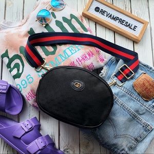 VINTAGE GUCCI BLACK MICRO GG 5 WAY ZIP CROSSBODY HANDBAG